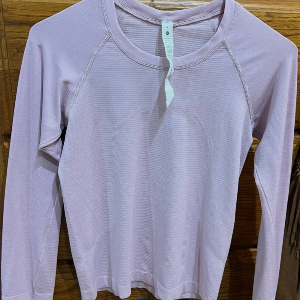 Women's Lulu Lemon Pink Long Sleeve Top
